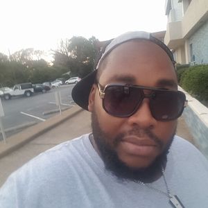 Meet your Posher, Davon